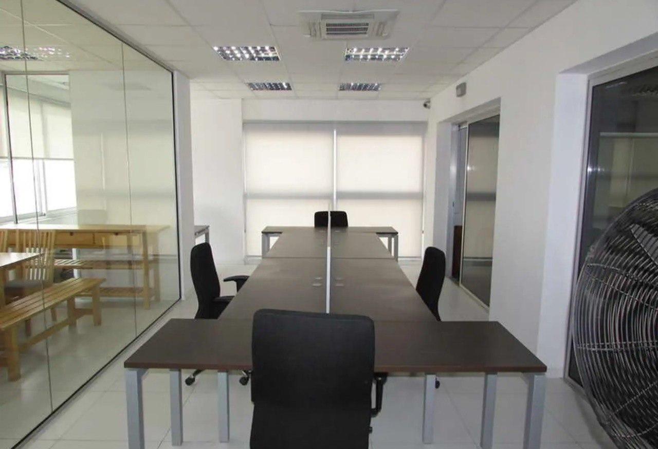 Office in Limassol №152794: https://dom.com.cy/en/catalog/rent/152794/ (dom.com.cy)