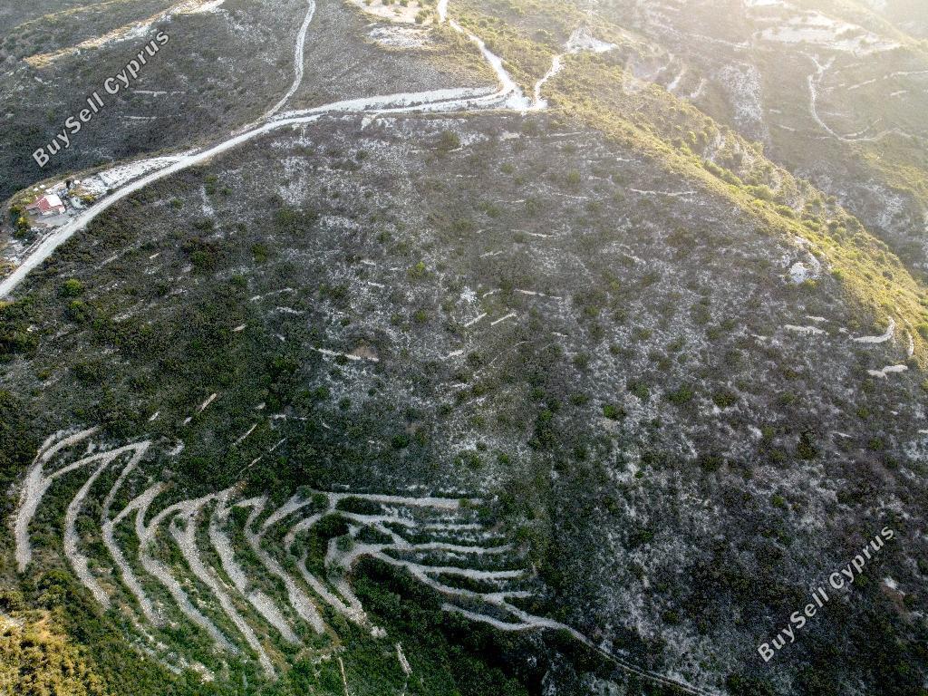 17,057 SQM Agricultural Land for sale in Pano Lefkara, Larnaca: https://www.buysellcyprus.com/property-for-sale/larnaca/pano-lefkara/land-for-sale-pano-lefkara-larnaca-1800852.html (www.buysellcyprus.com)