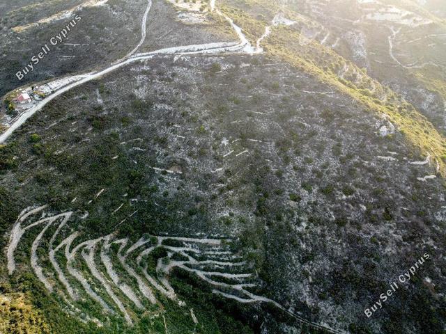17,057 SQM Agricultural Land for sale in Pano Lefkara, Larnaca: https://www.buysellcyprus.com/property-for-sale/larnaca/pano-lefkara/land-for-sale-pano-lefkara-larnaca-1800852.html (www.buysellcyprus.com)