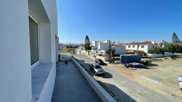 2-bedroom apartment to rent: https://www.bazaraki.com/adv/5786760_2-bedroom-apartment-to-rent (www.bazaraki.com)