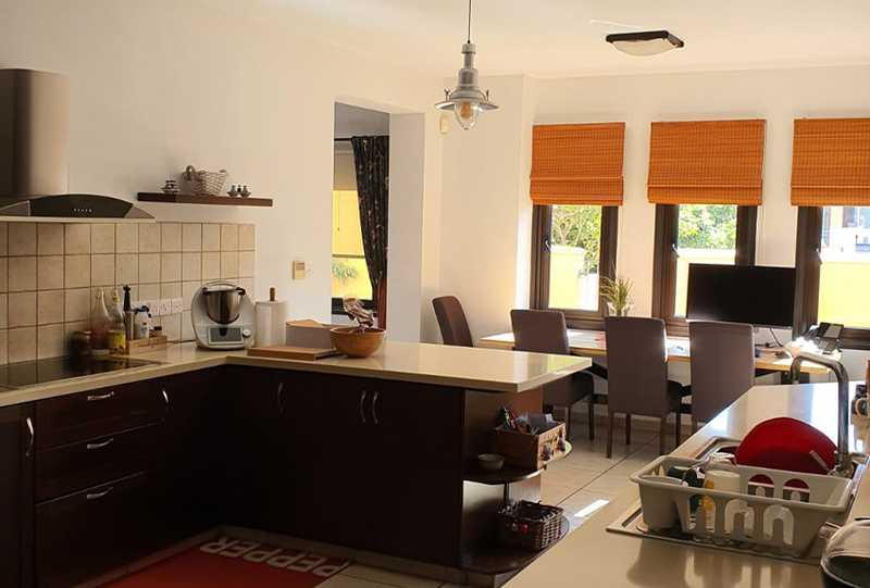 4-bedroom detached house to rent: https://www.bazaraki.com/adv/5786253_4-bedroom-detached-house-to-rent (www.bazaraki.com)