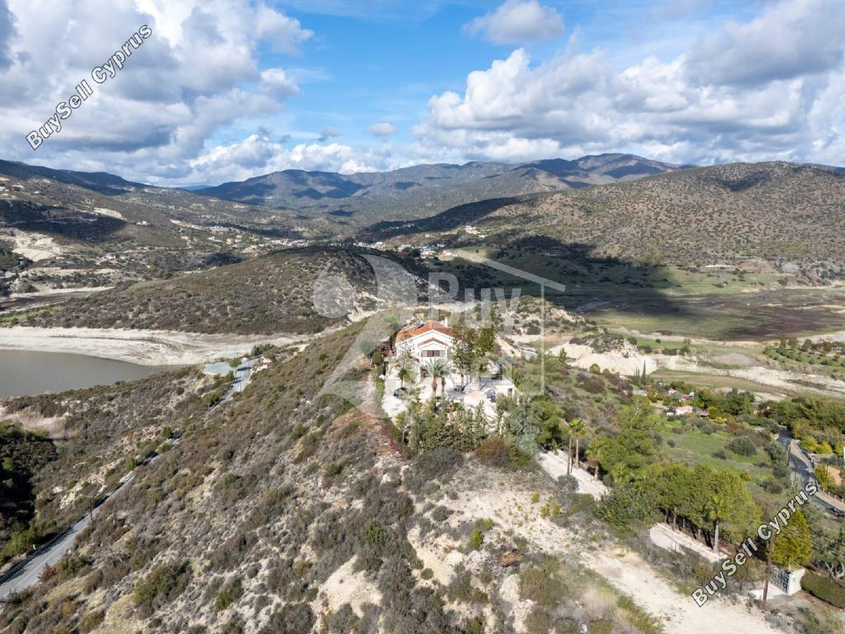 7 Bedroom Detached house to rent in Foinikaria, Limassol: https://www.buysellcyprus.com/property-for-rent/limassol/foinikaria/7-bed-detached-house-to-rent-foinikaria-limassol-1797614.html (www.buysellcyprus.com)
