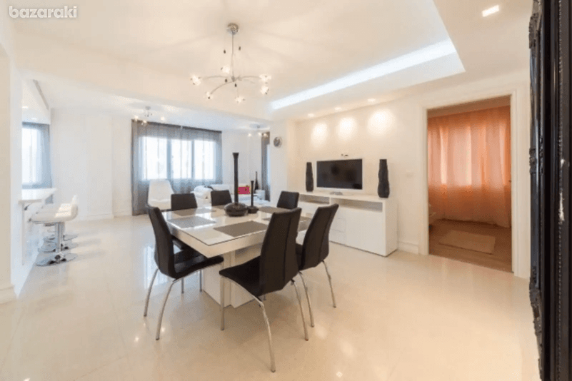 3-bedroom apartment to rent: https://www.bazaraki.com/adv/5761972_3-bedroom-apartment-to-rent (www.bazaraki.com)