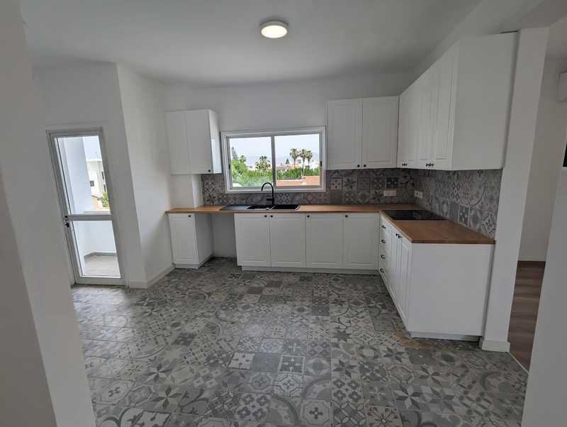 3-bedroom apartment for sale: https://www.bazaraki.com/adv/5794609_3-bedroom-apartment-for-sale (www.bazaraki.com)