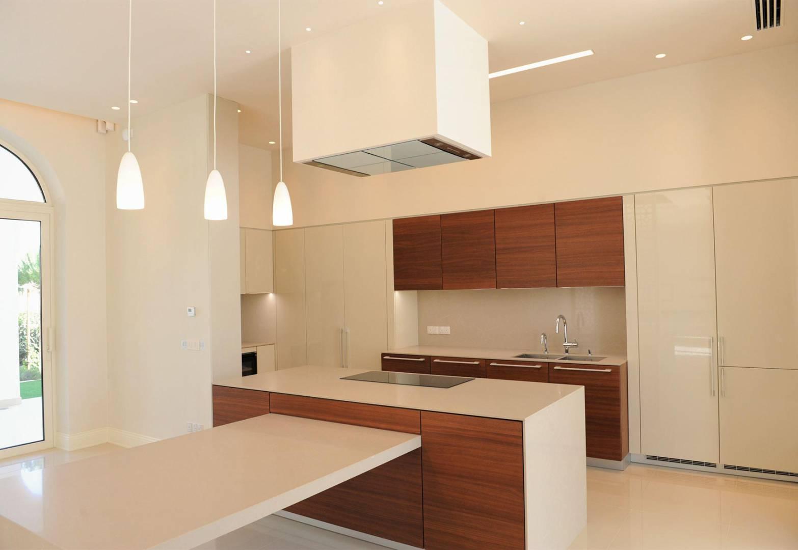 New 5-bedroom villa in Larnaca № 153399: https://dom.com.cy/en/catalog/sale/153399/ (dom.com.cy)