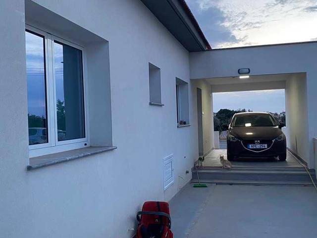 3-bedroom detached house for sale: https://www.bazaraki.com/adv/5793794_3-bedroom-detached-house-for-sale (www.bazaraki.com)