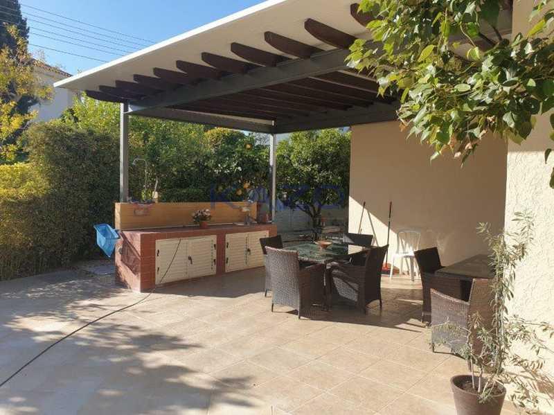 4-bedroom detached house for sale: https://www.bazaraki.com/adv/5791622_4-bedroom-detached-house-for-sale (www.bazaraki.com)