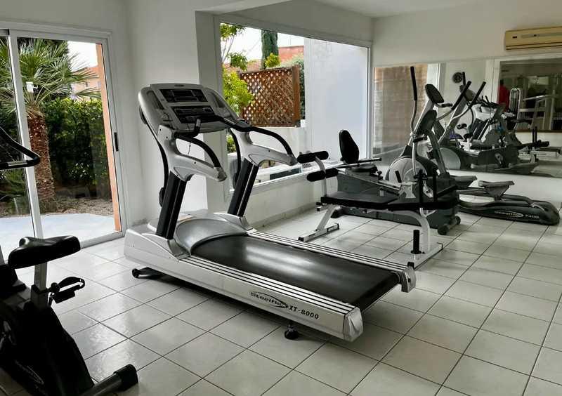 2-bedroom apartment for sale: https://www.bazaraki.com/adv/5795052_2-bedroom-apartment-for-sale (www.bazaraki.com)