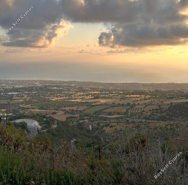 744 SQM Residential Plot for sale in Tsada, Paphos: https://www.buysellcyprus.com/property-for-sale/paphos/tsada/plot-for-sale-tsada-paphos-1796520.html (www.buysellcyprus.com)