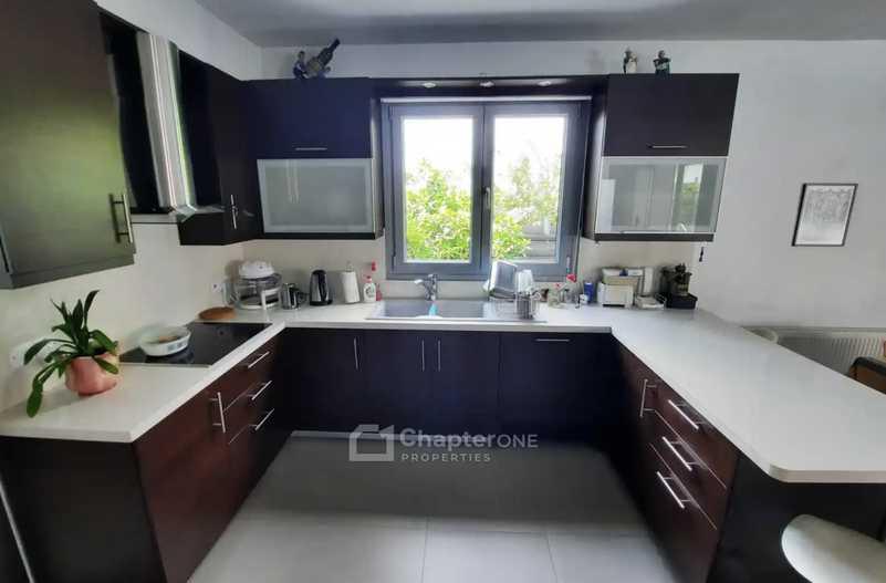 3-bedroom villa for sale: https://www.bazaraki.com/adv/5797704_3-bedroom-villa-for-sale (www.bazaraki.com)