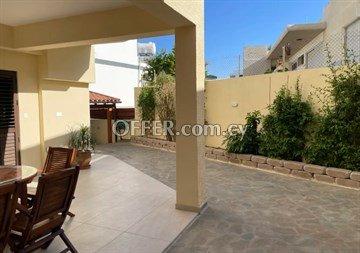 Semi-Furnished Brand New 2 Bedroom Ground Floor House In A Quiet And : https://www.offer.com.cy/en/semi-furnished-brand-new-2-bedroom-ground-floor-house-in-a-quiet-and/21-814866/ (www.offer.com.cy)