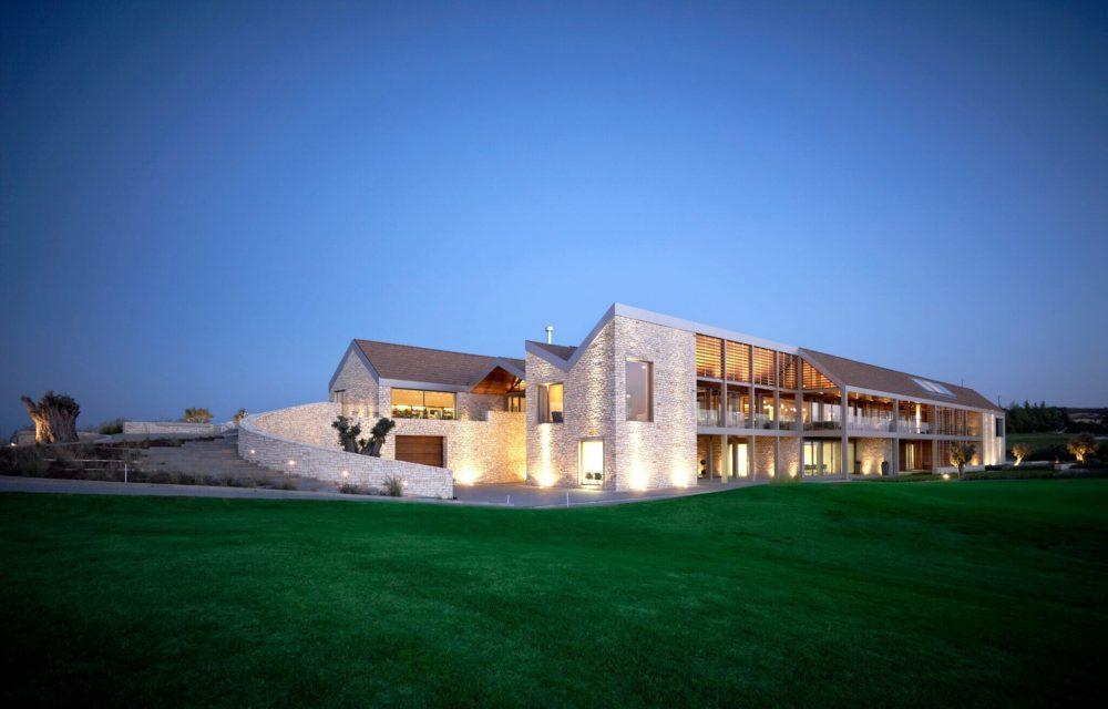 New 3-bedroom villa in Paphos № 149517: https://dom.com.cy/en/catalog/sale/149517/ (dom.com.cy)