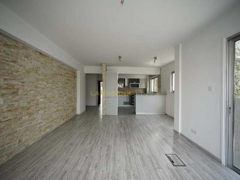 3-bedroom apartment for sale: https://www.bazaraki.com/adv/5786702_3-bedroom-apartment-for-sale (www.bazaraki.com)