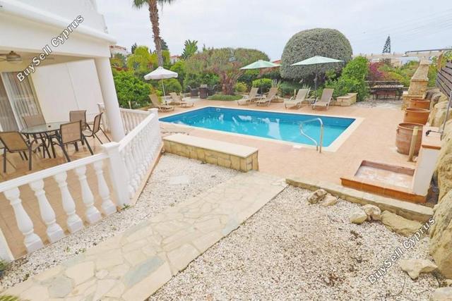 5 Bedroom Detached house for sale in Sea Caves Peyia, Paphos: https://www.buysellcyprus.com/property-for-sale/paphos/sea-caves-peyia/5-bed-detached-house-for-sale-sea-caves-peyia-paphos-1762852.html (www.buysellcyprus.com)