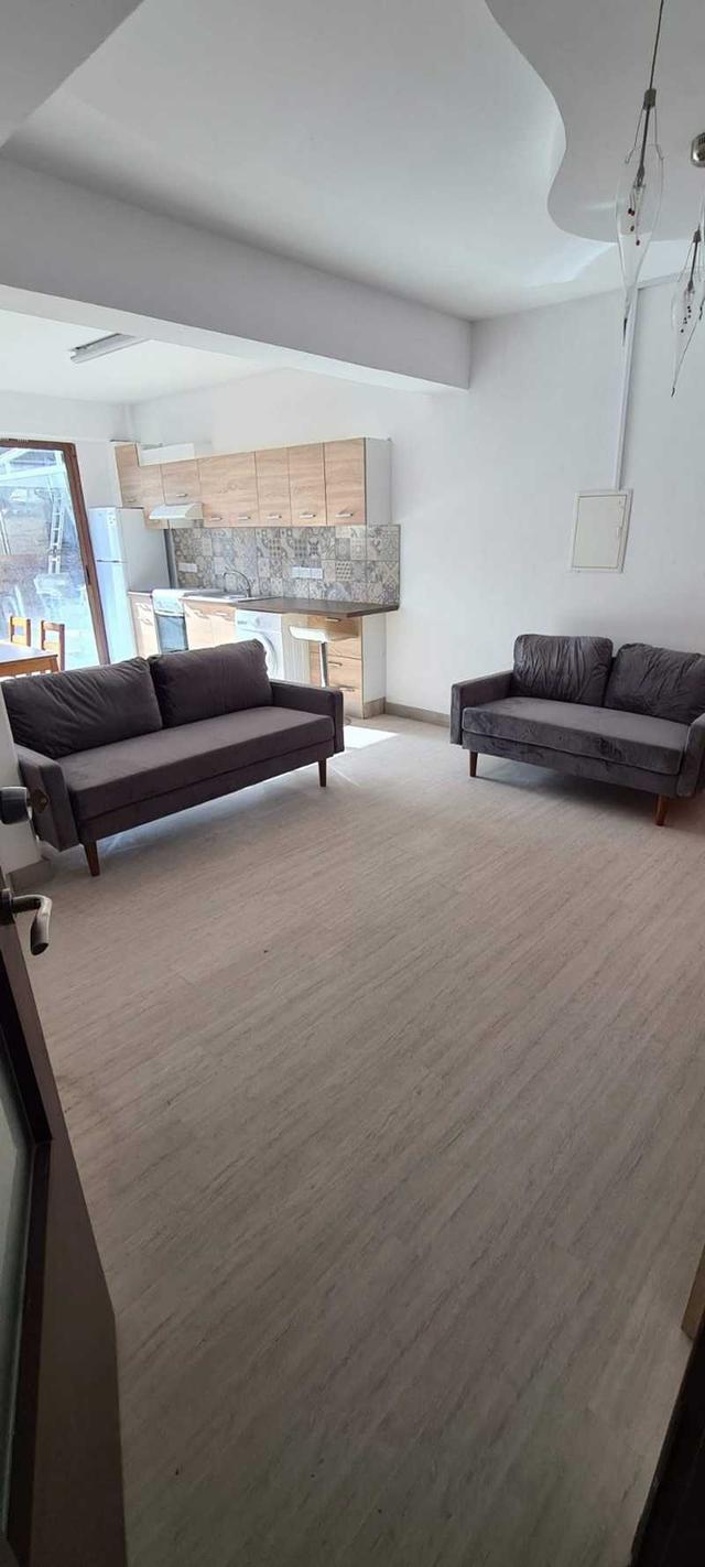 1-bedroom apartment to rent: https://www.bazaraki.com/adv/5797567_1-bedroom-apartment-to-rent (www.bazaraki.com)