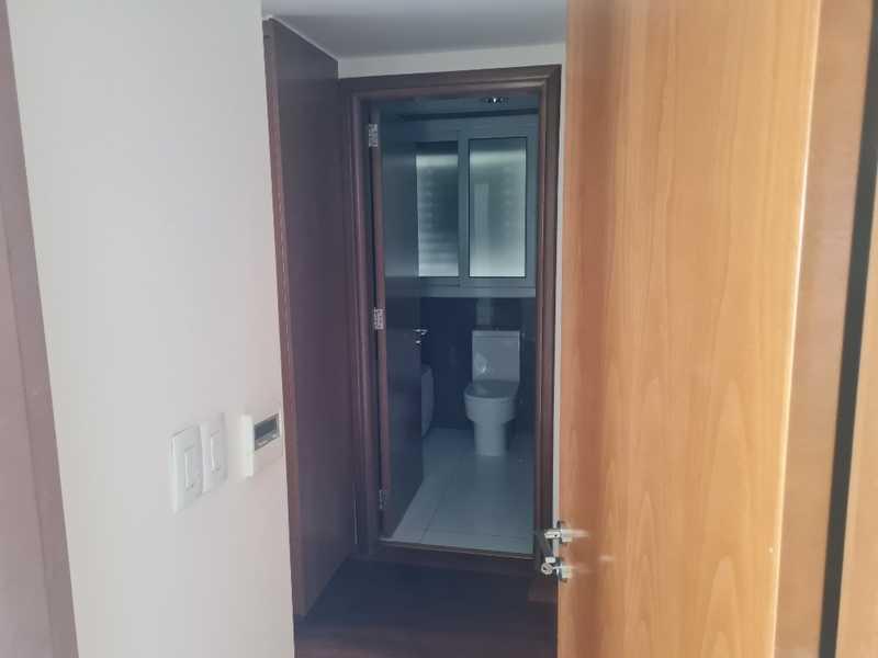 5-bedroom apartment to rent: https://www.bazaraki.com/adv/5795792_5-bedroom-apartment-to-rent (www.bazaraki.com)