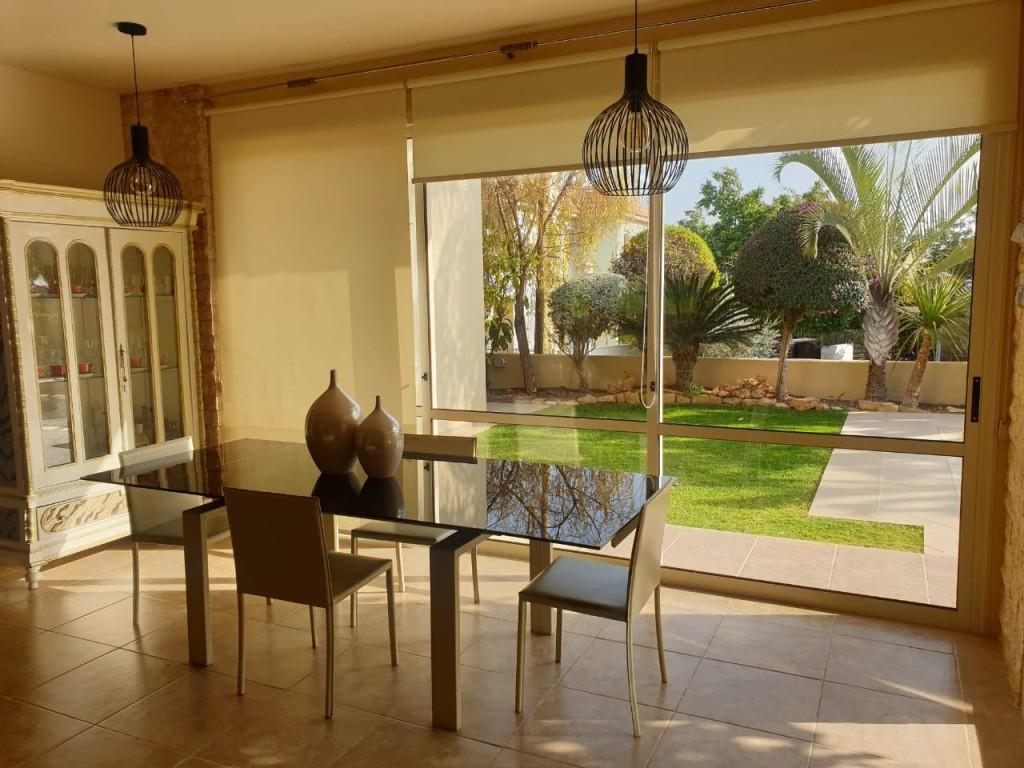 4 Bedroom Detached House For Sale: https://www.zyprus.com/property/24554/4-bedrooms-house-detached-house-in-agios-athanasios-limassol (www.zyprus.com)