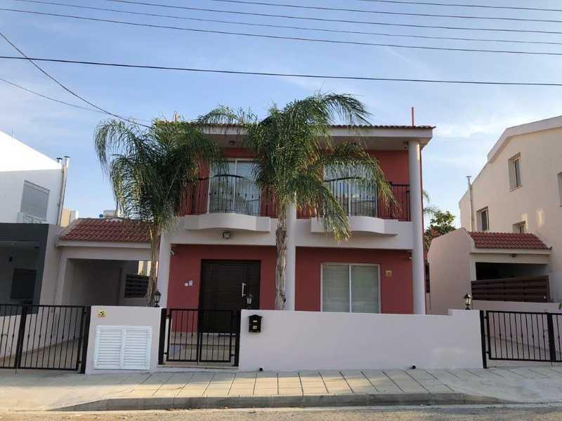 4-bedroom detached house to rent: https://www.bazaraki.com/adv/5799653_4-bedroom-detached-house-to-rent (www.bazaraki.com)