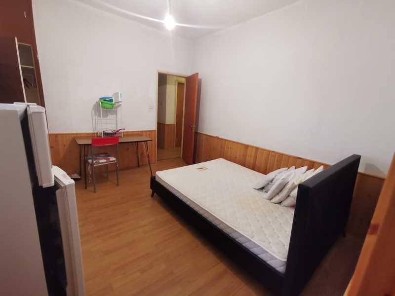 Double room with on suite. zakaki, limassol. close to the new port: https://www.bazaraki.com/adv/5793625_double-room-with-on-suite-to-rent-zakaki-limassol-close-to-the-new-port (www.bazaraki.com)