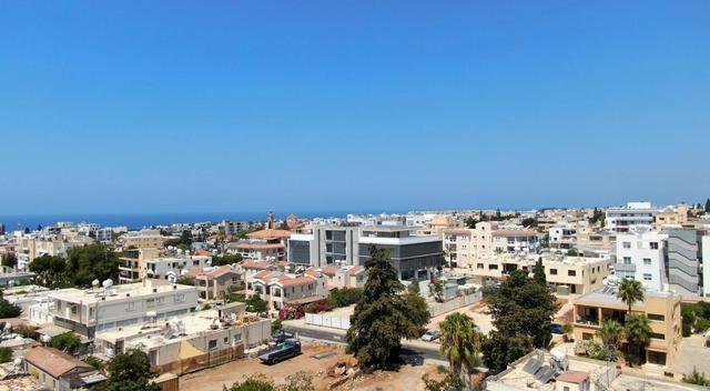 New 1-bedroom flat in Paphos № 153675: https://dom.com.cy/en/catalog/sale/153675/ (dom.com.cy)