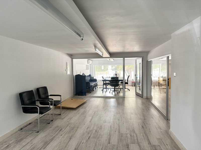 Office - downtown: https://www.bazaraki.com/adv/5768064_office-for-rent-downtown (www.bazaraki.com)