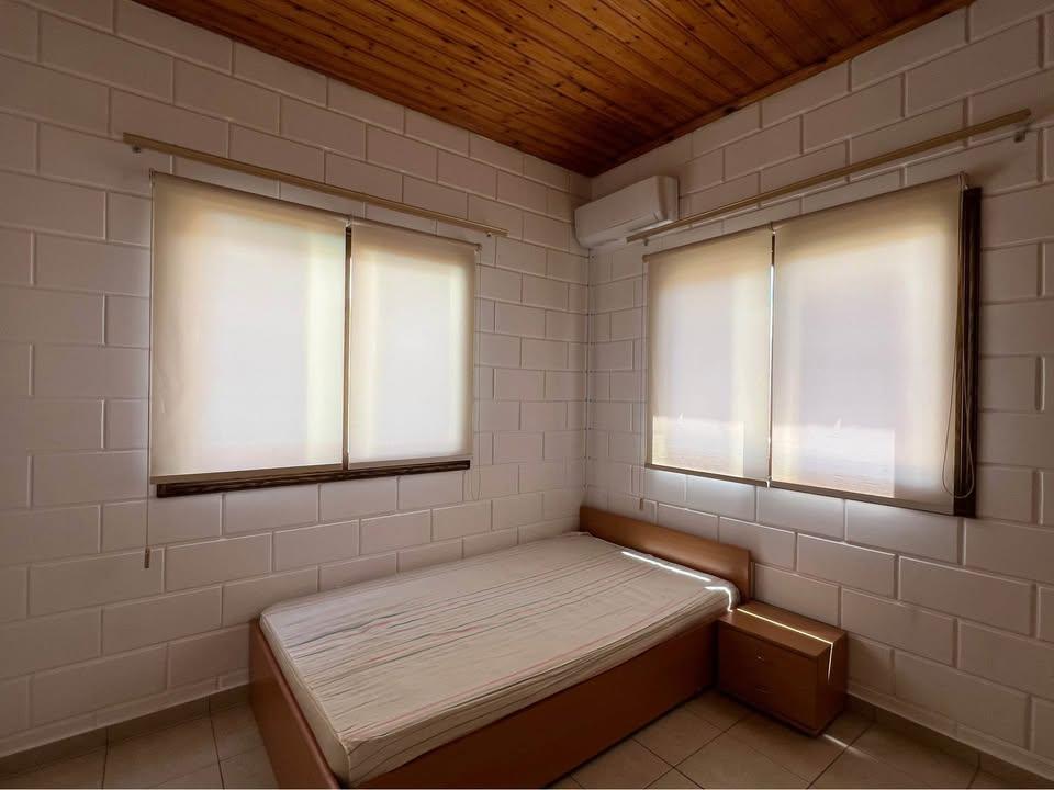 📍Town Centre 3 bedroom house,  Universal: https://www.facebook.com/marketplace/item/576311268331597 (www.facebook.com)
