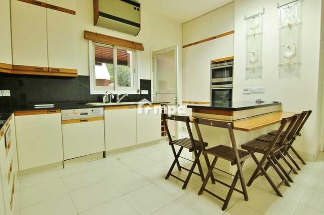 4-bedroom detached house to rent: https://www.bazaraki.com/adv/5786750_4-bedroom-detached-house-to-rent (www.bazaraki.com)