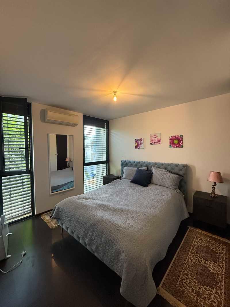 2-bedroom apartment to rent: https://www.bazaraki.com/adv/5797246_2-bedroom-apartment-to-rent (www.bazaraki.com)