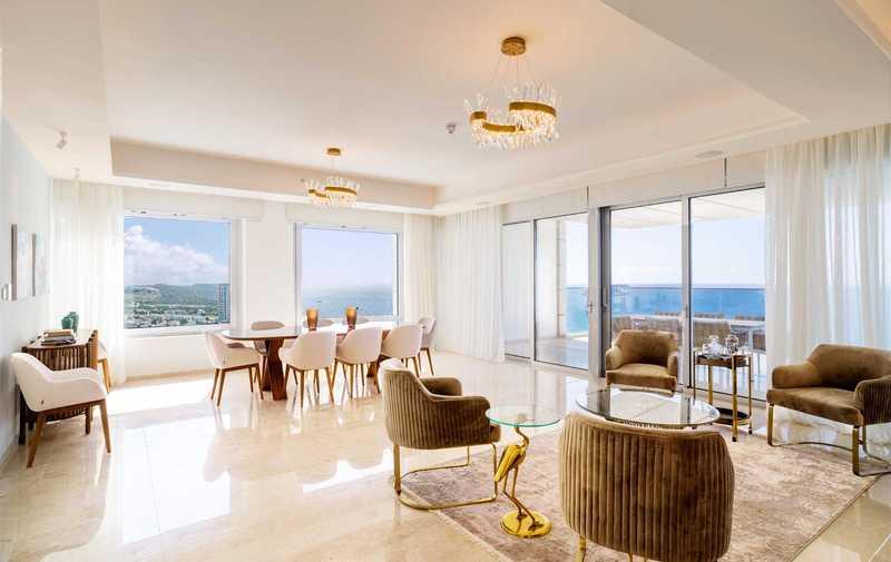4-bedroom penthouse to rent: https://www.bazaraki.com/adv/5793618_4-bedroom-penthouse-to-rent (www.bazaraki.com)