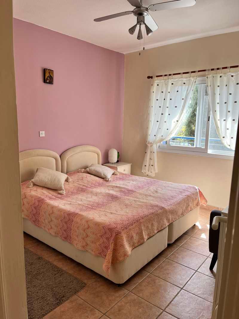 1-bedroom apartment for sale: https://www.bazaraki.com/adv/5757453_1-bedroom-apartment-for-sale (www.bazaraki.com)