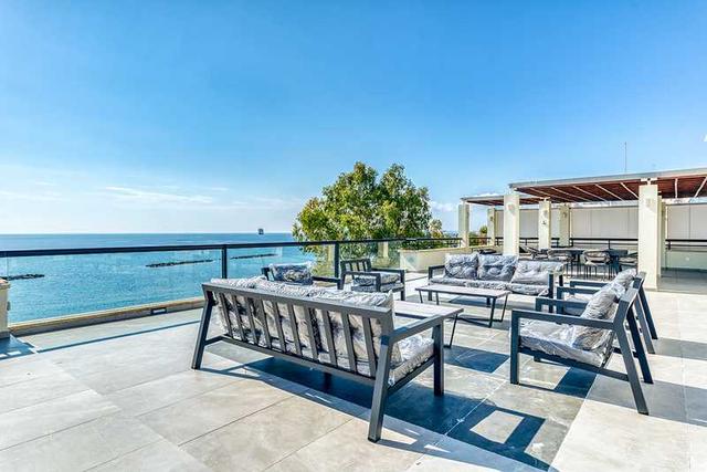 3-bedroom penthouse to rent: https://www.bazaraki.com/adv/5798285_3-bedroom-penthouse-to-rent (www.bazaraki.com)