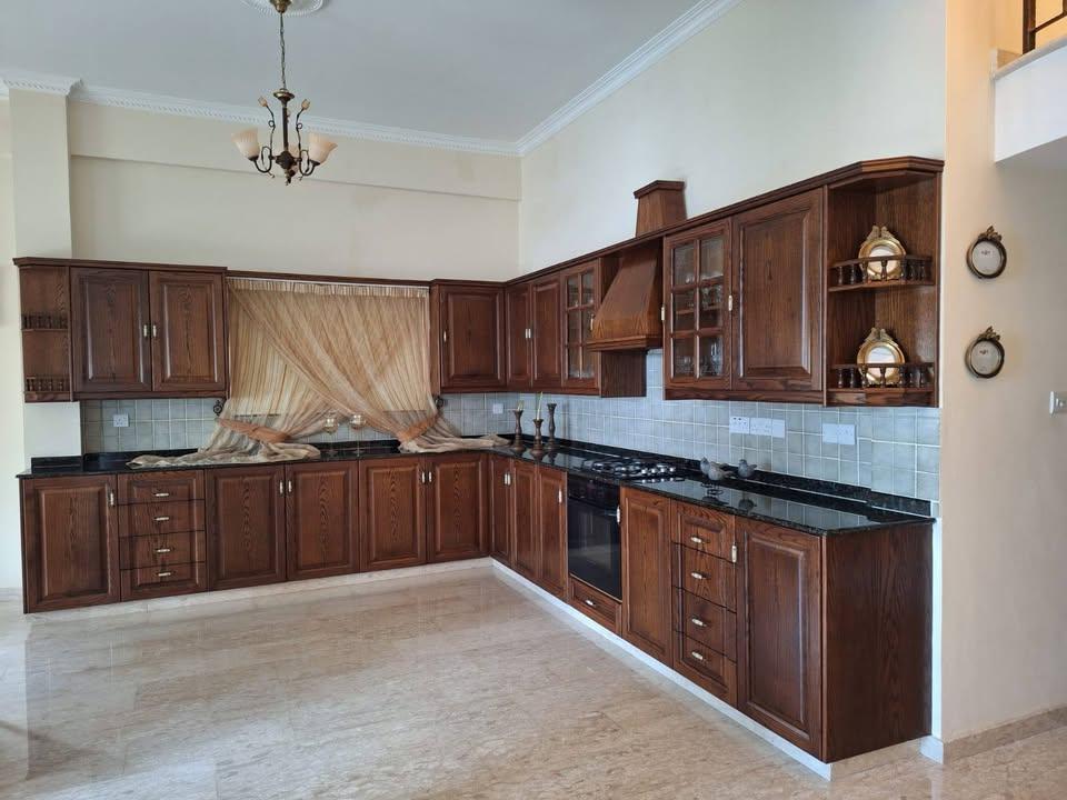 Stunning villa in Oroklini in Prime Cul‑de‑Sac Location 2 mins from the beach: https://www.facebook.com/marketplace/item/693956403015567 (www.facebook.com)