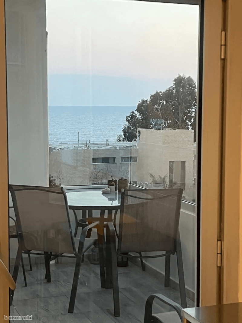 1-bedroom apartment to rent: https://www.bazaraki.com/adv/5791276_1-bedroom-apartment-to-rent (www.bazaraki.com)