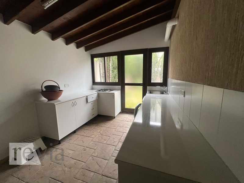 3-bedroom detached house to rent: https://www.bazaraki.com/adv/5765858_3-bedroom-detached-house-for-sale (www.bazaraki.com)