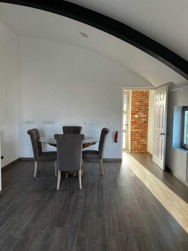 3-bedroom penthouse to rent: https://www.bazaraki.com/adv/5787125_3-bedroom-penthouse-to-rent (www.bazaraki.com)