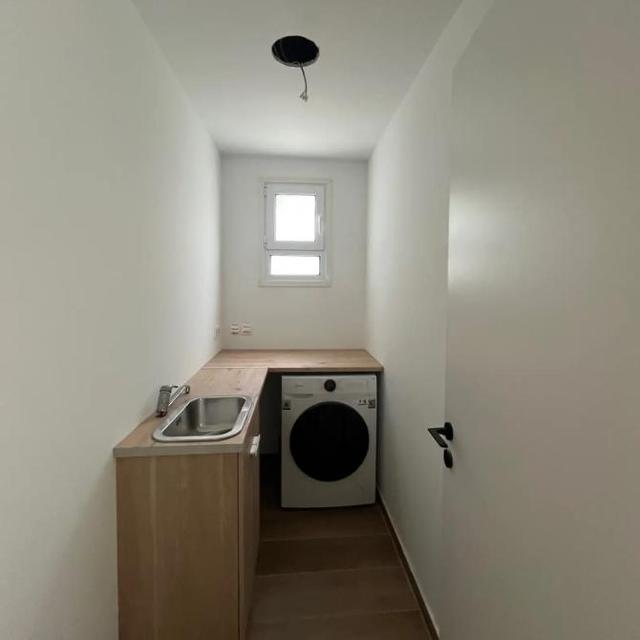 2-bedroom flat in Limassol №153340: https://dom.com.cy/en/catalog/rent/153340/ (dom.com.cy)