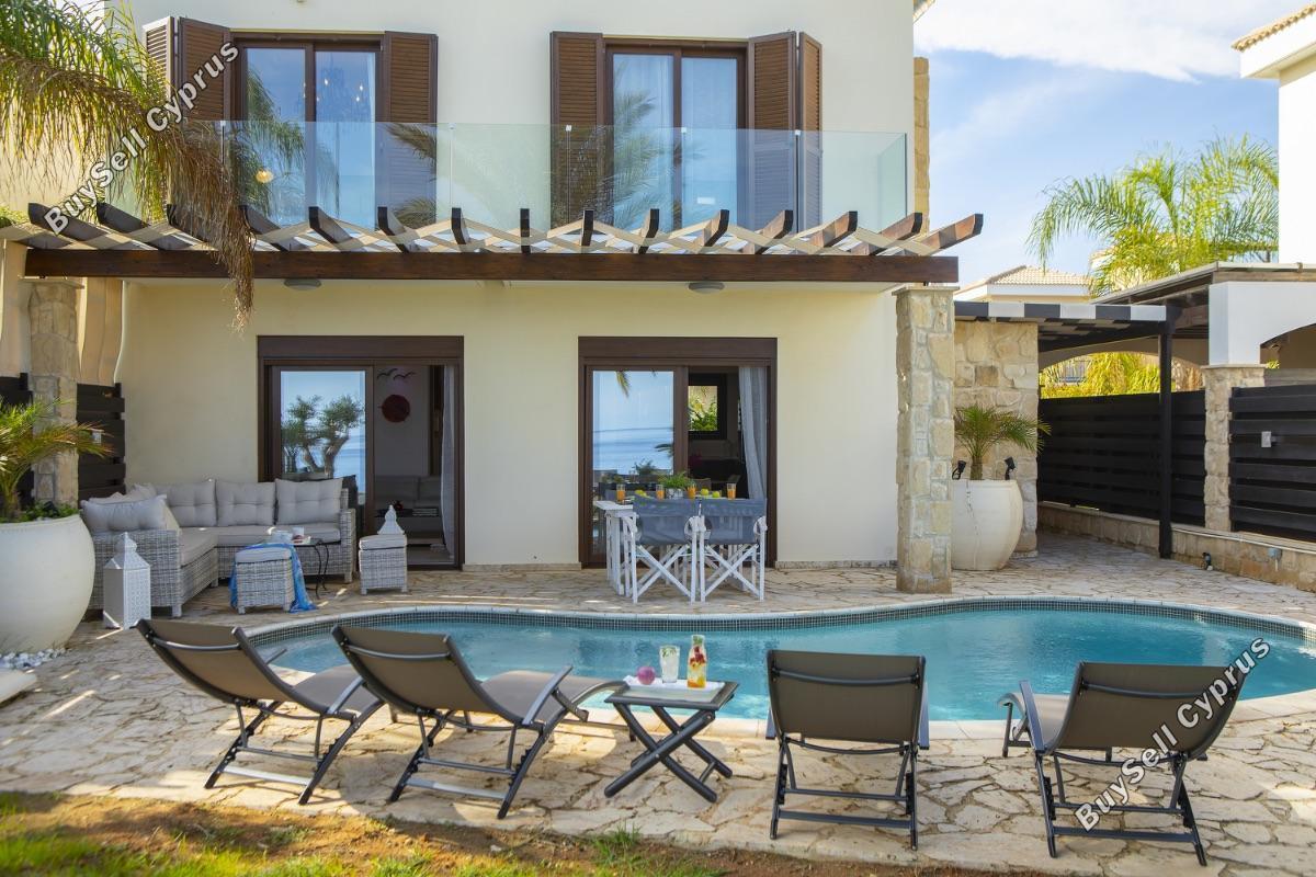 4 Bedroom Detached house for sale in Cape Greko, Famagusta: https://www.buysellcyprus.com/property-for-sale/famagusta/cape-greko/4-bed-detached-house-for-sale-cape-greko-famagusta-1754726.html (www.buysellcyprus.com)