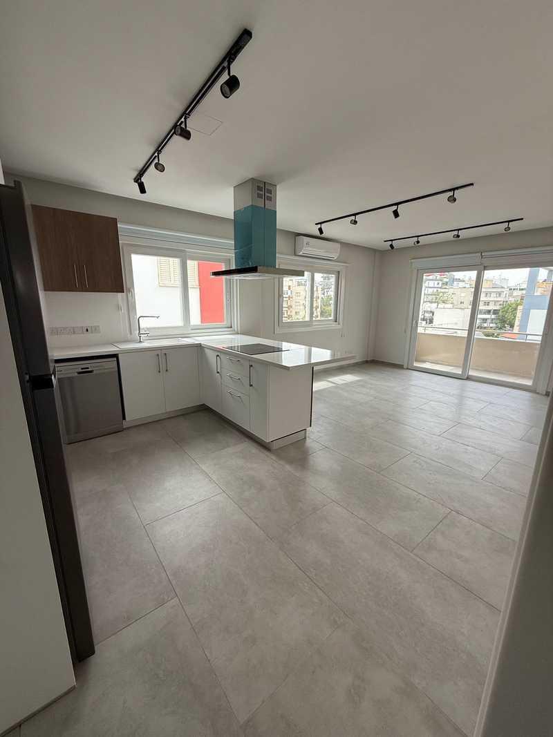 3-bedroom apartment to rent: https://www.bazaraki.com/adv/5798680_3-bedroom-apartment-to-rent (www.bazaraki.com)
