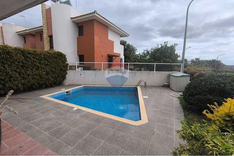 4-bedroom detached house for sale: https://www.bazaraki.com/adv/5793156_4-bedroom-detached-house-for-sale (www.bazaraki.com)