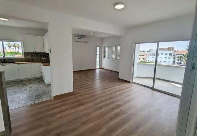 3-bedroom apartment to rent: https://www.bazaraki.com/adv/5795219_3-bedroom-apartment-to-rent (www.bazaraki.com)