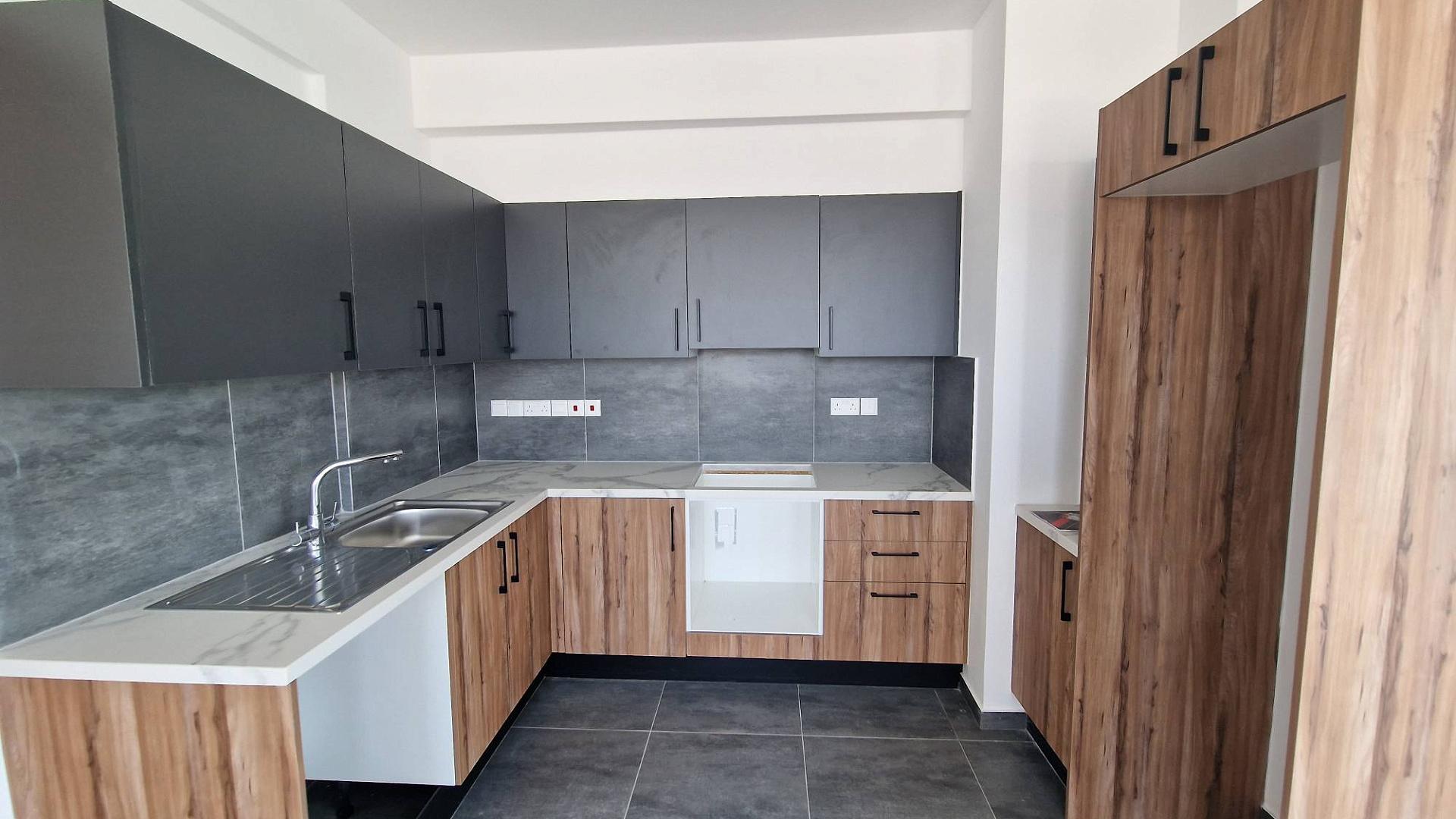 New 2-bedroom flat in Larnaca № 153915: https://dom.com.cy/en/catalog/sale/153915/ (dom.com.cy)