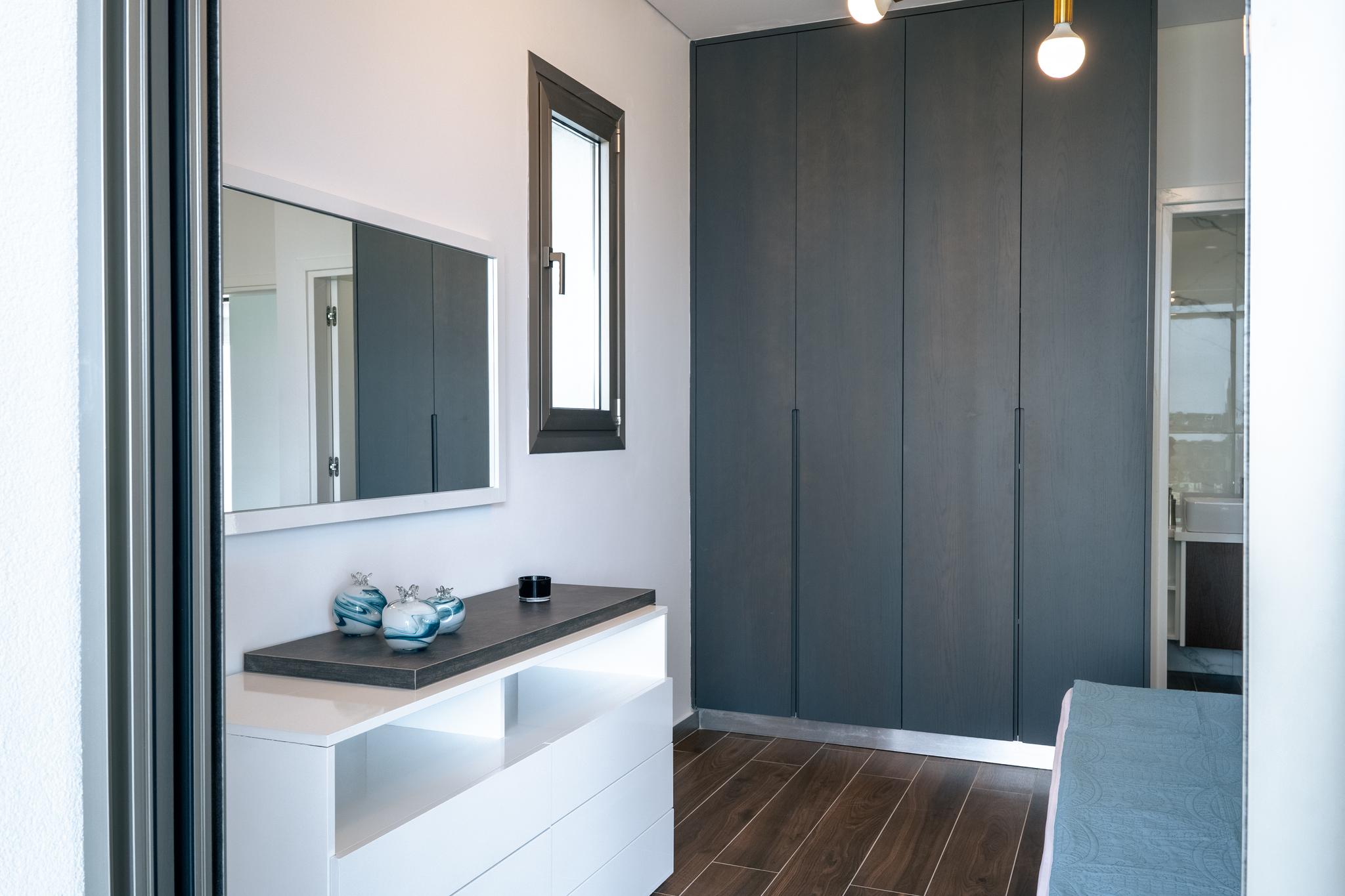 New 3-bedroom flat in Paphos № 153686: https://dom.com.cy/en/catalog/sale/153686/ (dom.com.cy)