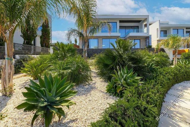 4 Bedroom Detached house for sale in Saint George Peyia, Paphos: https://www.buysellcyprus.com/property-for-sale/paphos/saint-george-peyia/4-bed-detached-house-for-sale-saint-george-peyia-paphos-1273434.html (www.buysellcyprus.com)