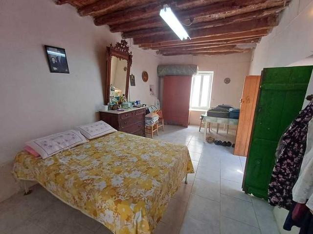 4-bedroom semi-detached for sale: https://www.bazaraki.com/adv/5787352_4-bedroom-semi-detached-for-sale (www.bazaraki.com)