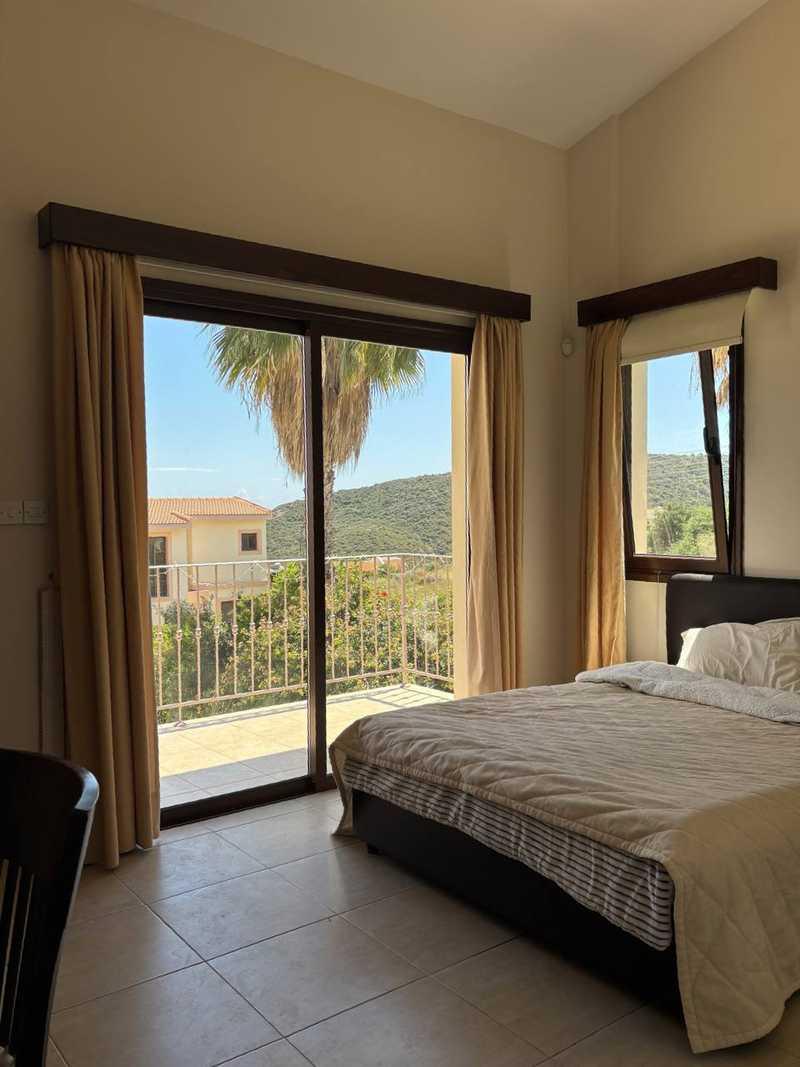  3-bedroom villa to rent: https://www.bazaraki.com/adv/5792553_3-bedroom-villa-to-rent (www.bazaraki.com)