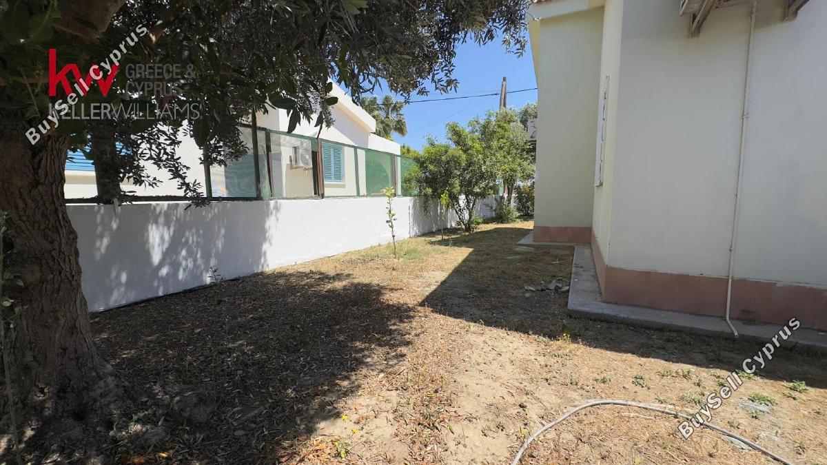 2 Bedroom Bungalow to rent in Pervolia, Larnaca: https://www.buysellcyprus.com/property-for-rent/larnaca/pervolia/2-bed-bungalow-to-rent-pervolia-larnaca-1800354.html (www.buysellcyprus.com)