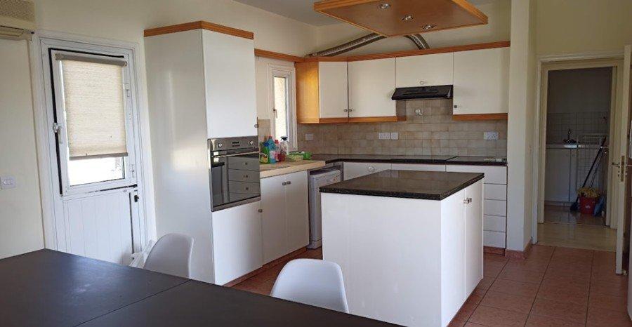 FOR RENT - ELEGANT 3-BEDROOM UPPER HOUSE, IN AYIOS ANDREAS, NICOSIA - CYPRUS: https://www.offer.com.cy/en/for-rent-elegant-3-bedroom-upper-house-in-ayios-andreas-nicosia-cyprus/21-816456/ (www.offer.com.cy)