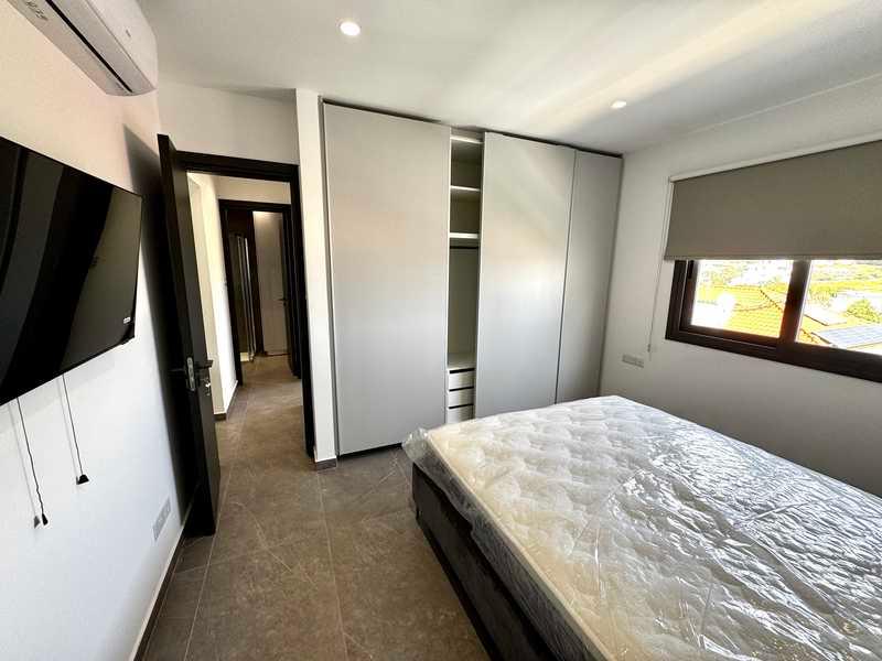 2-bedroom apartment to rent: https://www.bazaraki.com/adv/5798694_2-bedroom-apartment-to-rent (www.bazaraki.com)