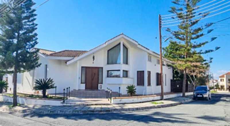 5-bedroom detached house for sale: https://www.bazaraki.com/adv/5796430_5-bedroom-detached-house-for-sale (www.bazaraki.com)