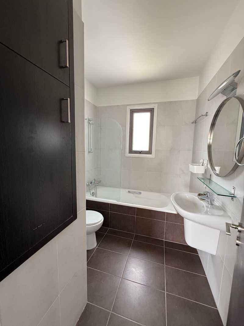 2-bedroom apartment to rent: https://www.bazaraki.com/adv/5792456_2-bedroom-apartment-to-rent (www.bazaraki.com)